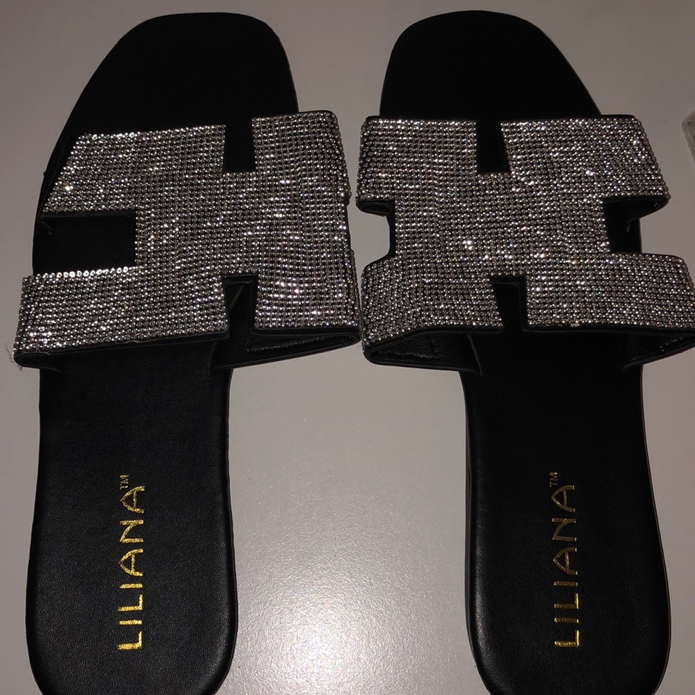 ✨Black sparkle Sandals
